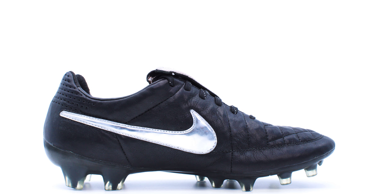 Nike Tiempo Legend V FG - Soccer Cleats - Firm Ground
